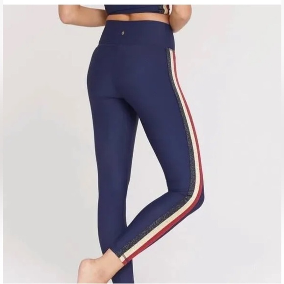 Spiritual Gangster Leggings - Picture 1 of 7